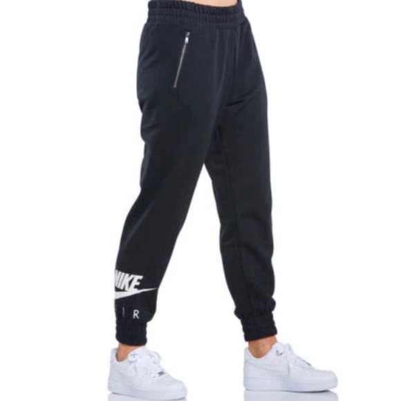 Nike Pants - Nike Women’s Sportswear 7/8 Fleece Training Pants Black Plus Size 1X DM1773-010
